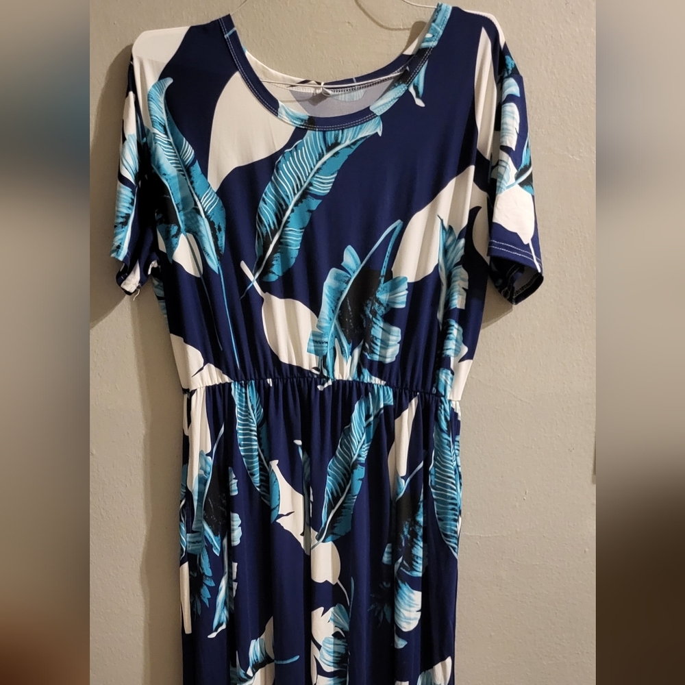 Women's dress